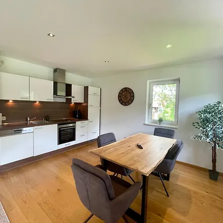Apartamento Haus Dippel Am Kurpark Inklusive Chiemgaukarte *