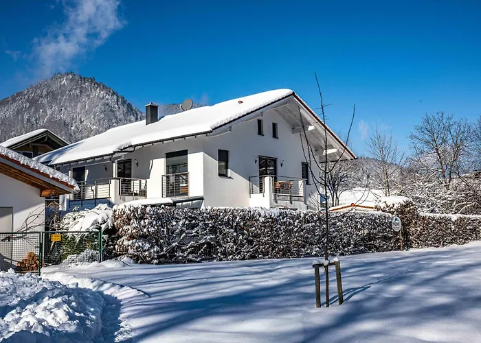 Haus Dippel Am Kurpark Inklusive Chiemgaukarte * Ruhpolding