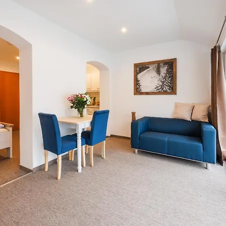 Haus Dippel Am Kurpark Inklusive Chiemgaukarte Apartamento *