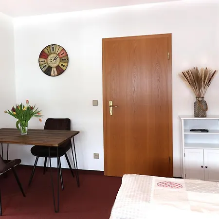 Lägenhet Haus Dippel Am Kurpark Inklusive Chiemgaukarte