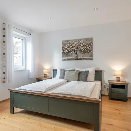 Apartment Haus Dippel Am Kurpark Inklusive Chiemgaukarte Ruhpolding