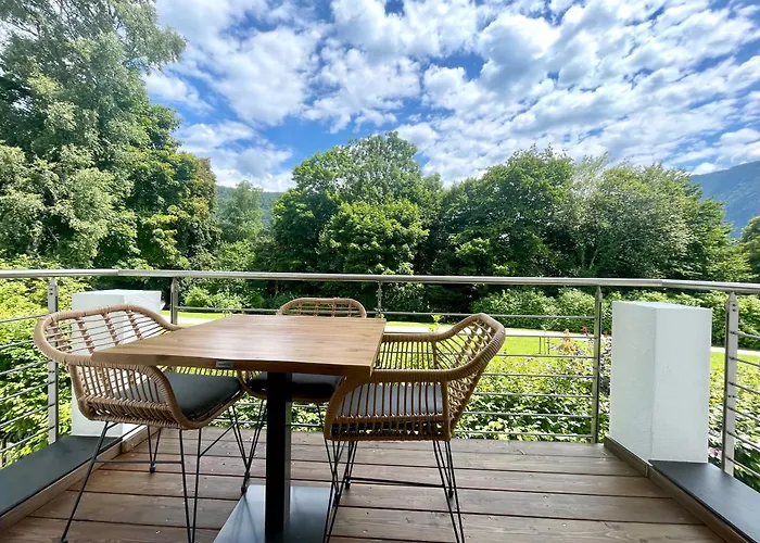 Haus Dippel Am Kurpark Inklusive Chiemgaukarte ルーポルディング